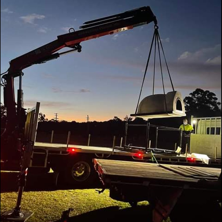 Standard pizza oven transport